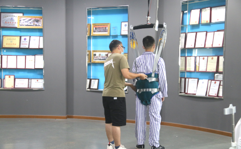 天轨步态训练效果