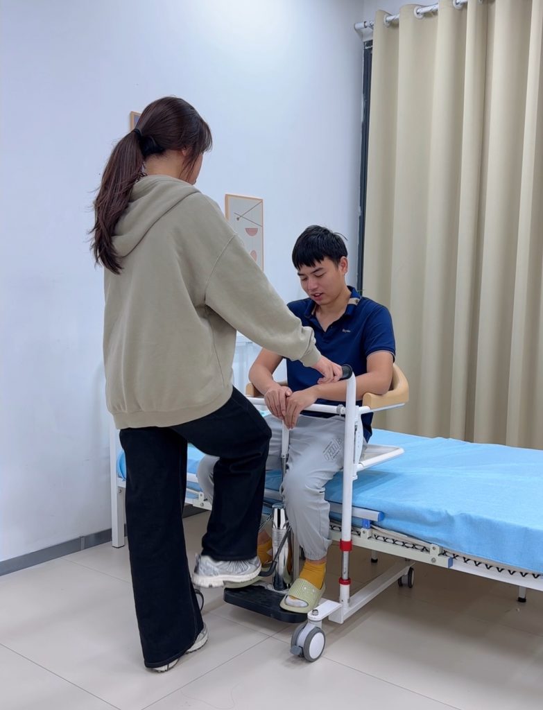 居家移位车的使用注意事项